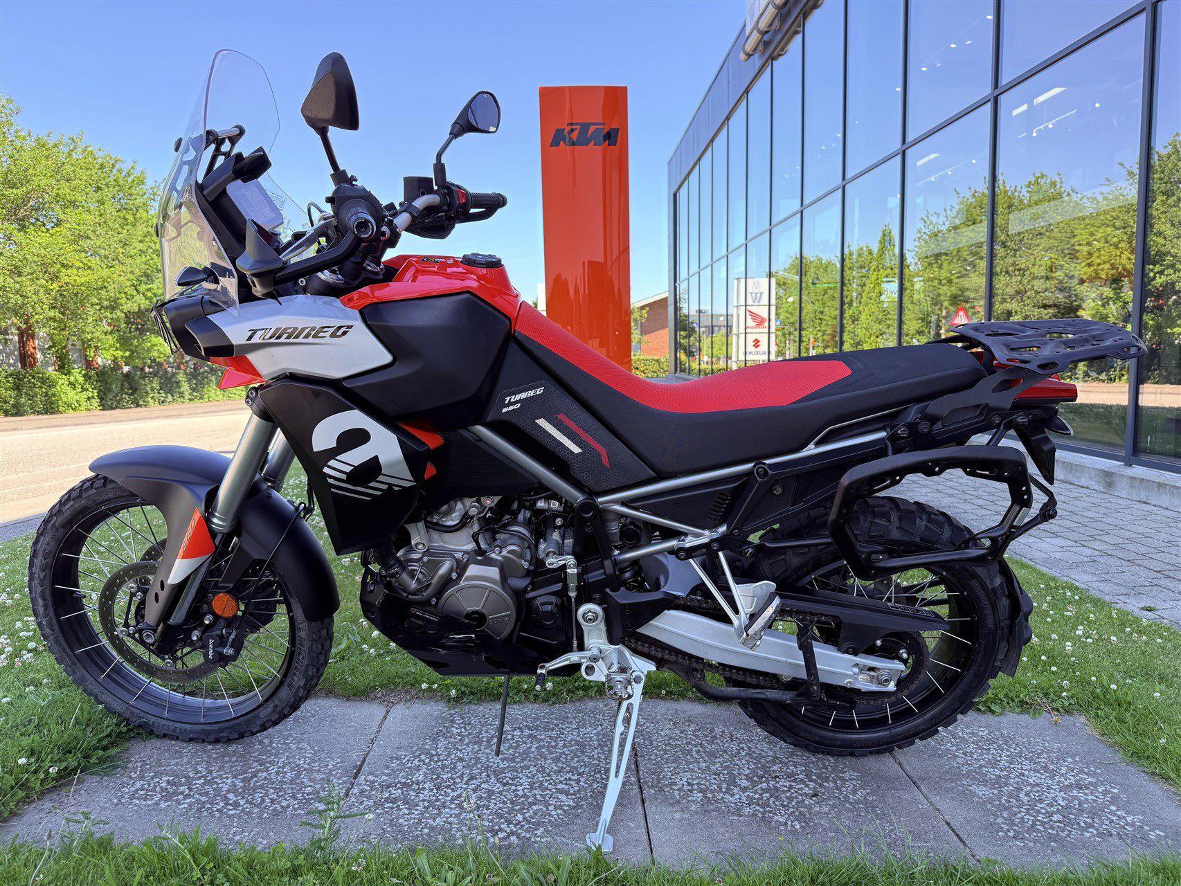 Billede af Aprilia Tuareg 660 