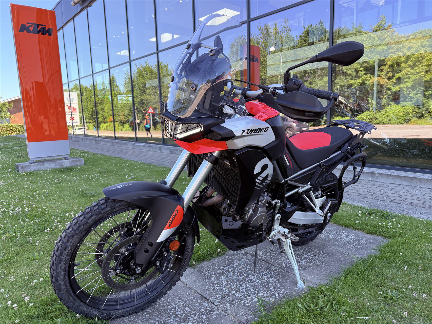 Billede af Aprilia Tuareg 660 