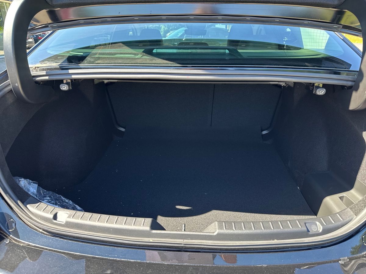 Billede af Mazda 3 2,0 e-Skyactiv-G  Mild hybrid Exclusive-Line 150HK 6g Aut.