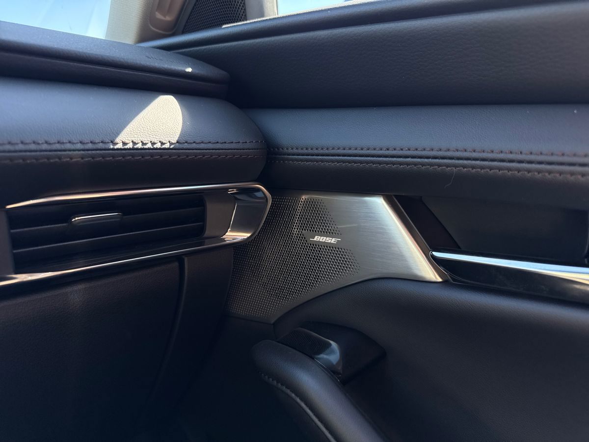 Billede af Mazda 3 2,0 e-Skyactiv-G  Mild hybrid Exclusive-Line 150HK 6g Aut.