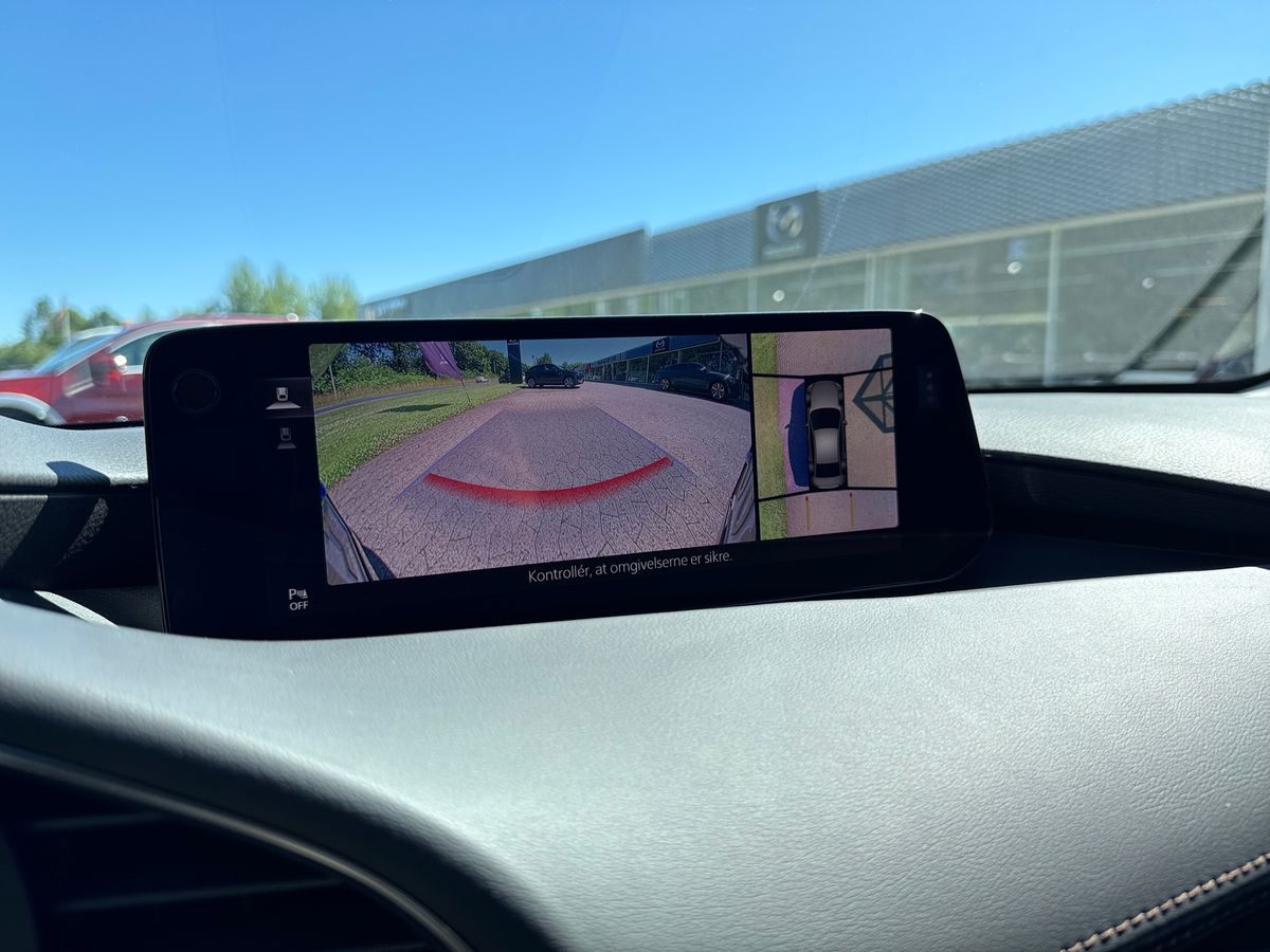 Billede af Mazda 3 2,0 e-Skyactiv-G  Mild hybrid Exclusive-Line 150HK 6g Aut.