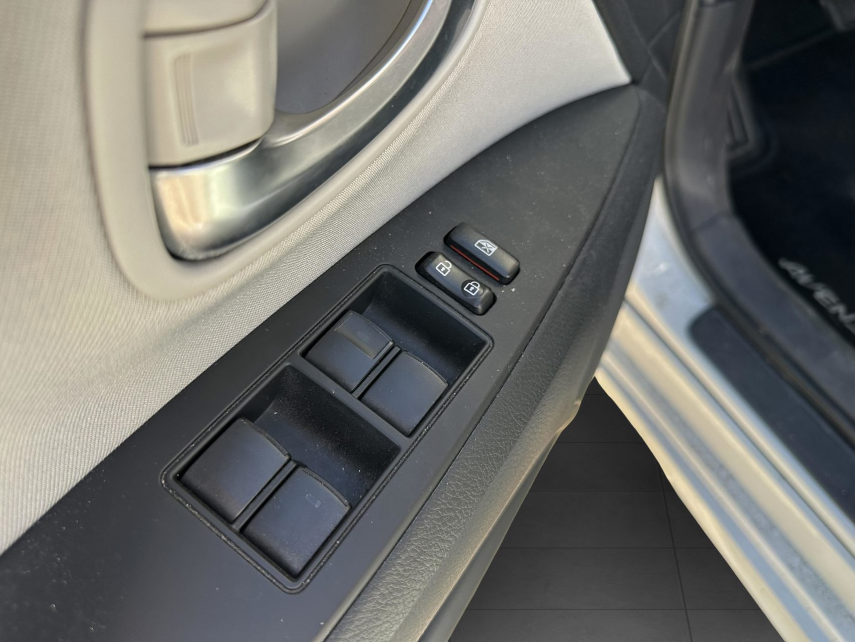 Billede af Toyota Avensis Touring Sports 1,8 VVT-I T2 Premium 147HK Stc 6g