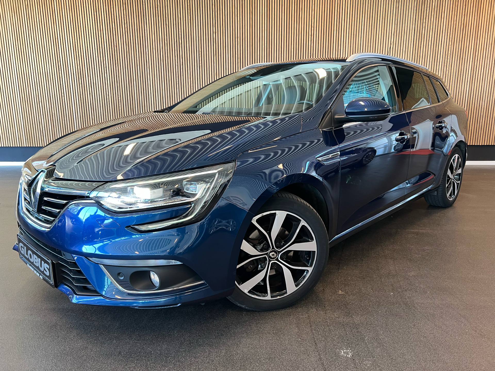 Billede af Renault Mégane Sport Tourer 1,3 TCE GPF Bose 140HK Stc 6g