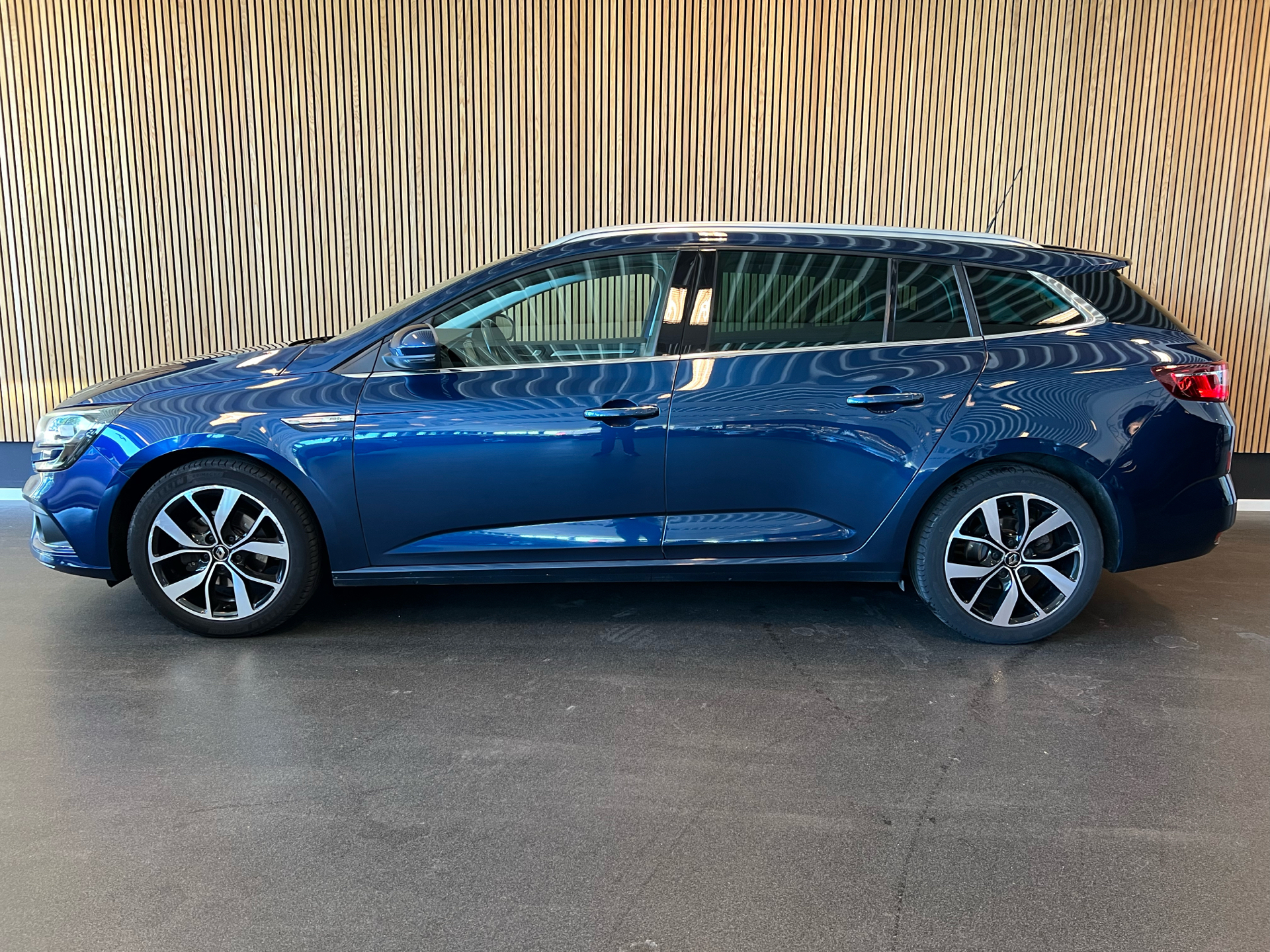 Billede af Renault Mégane Sport Tourer 1,3 TCE GPF Bose 140HK Stc 6g