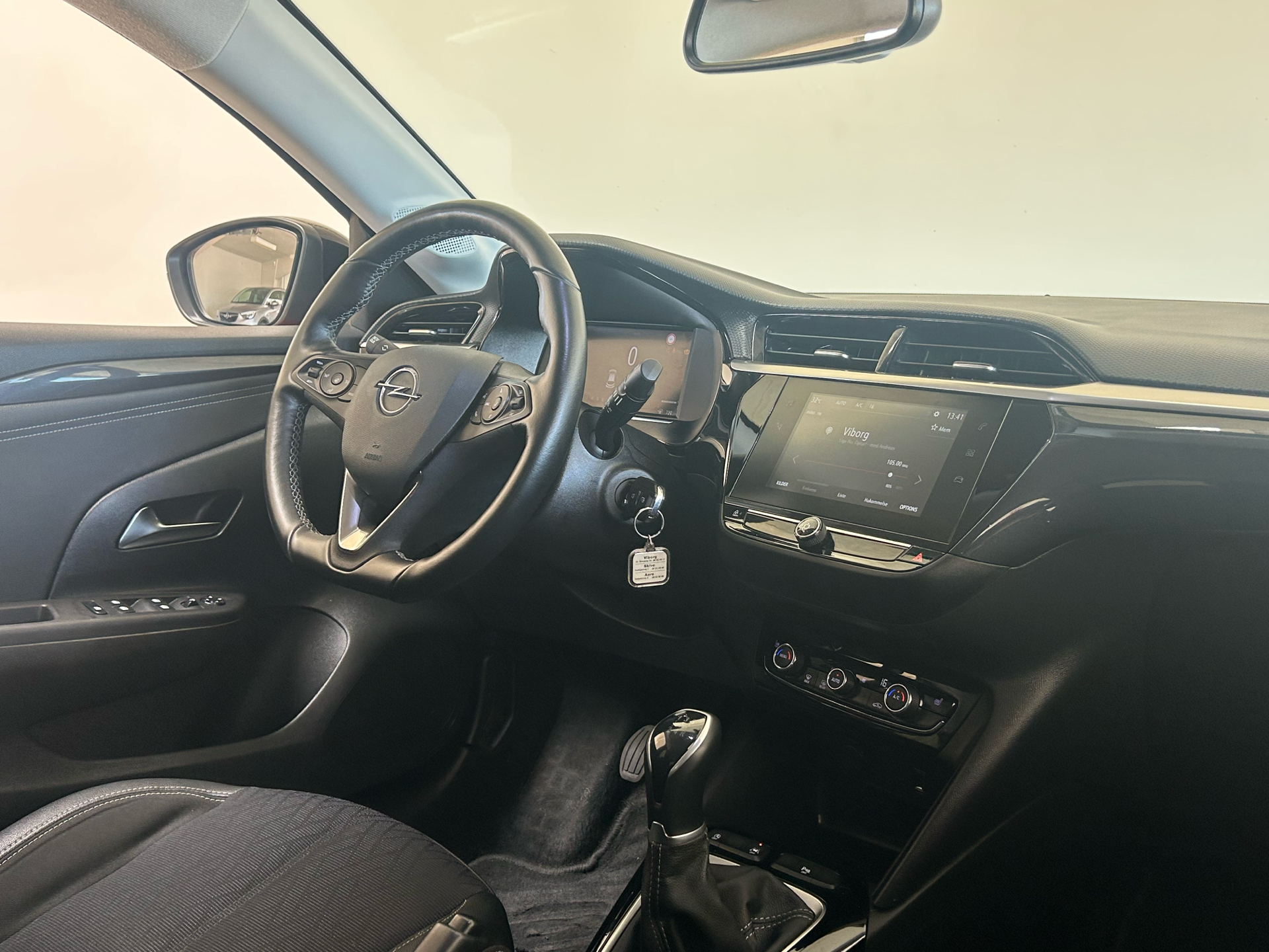 Billede af Opel Corsa 1,2 PureTech Elegance 75HK 5d