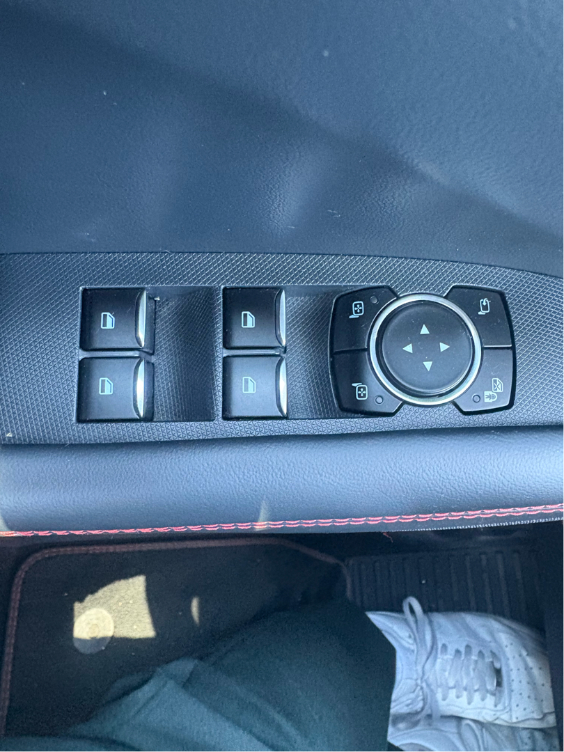 Billede af Ford Mustang Mach-E EL UR Premium AWD 351HK 5d Aut.