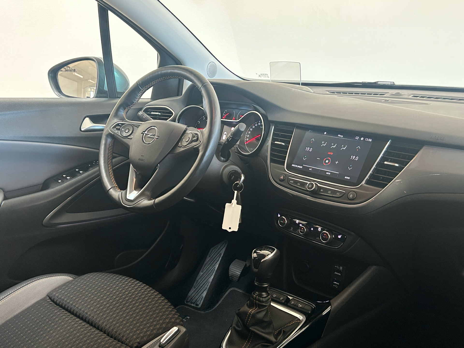 Billede af Opel Crossland X 1,2 T Innovation Start/Stop 130HK 5d 6g