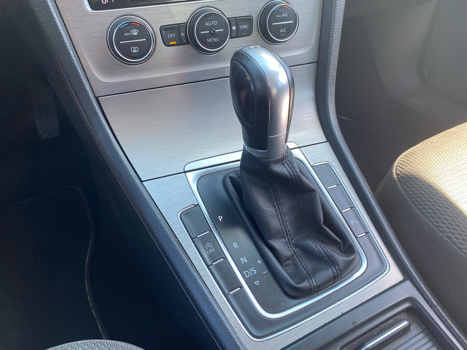 Billede af VW Golf Variant 2,0 TDI BMT R-Line DSG 150HK Stc 6g Aut.