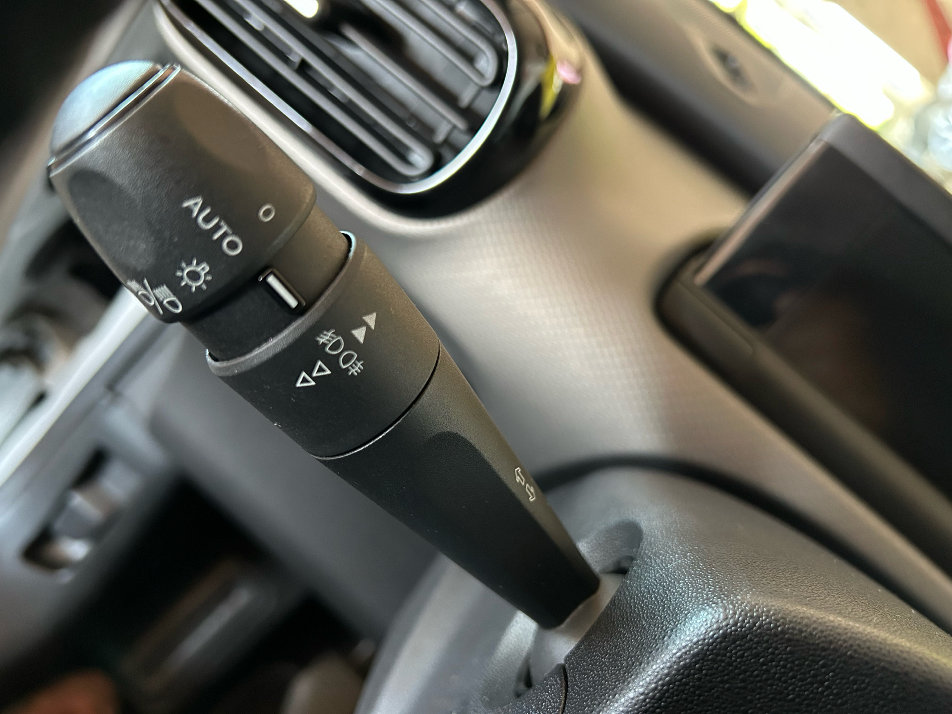Billede af Citroën C4 Cactus 1,6 Blue HDi Shine start/stop 100HK 5d