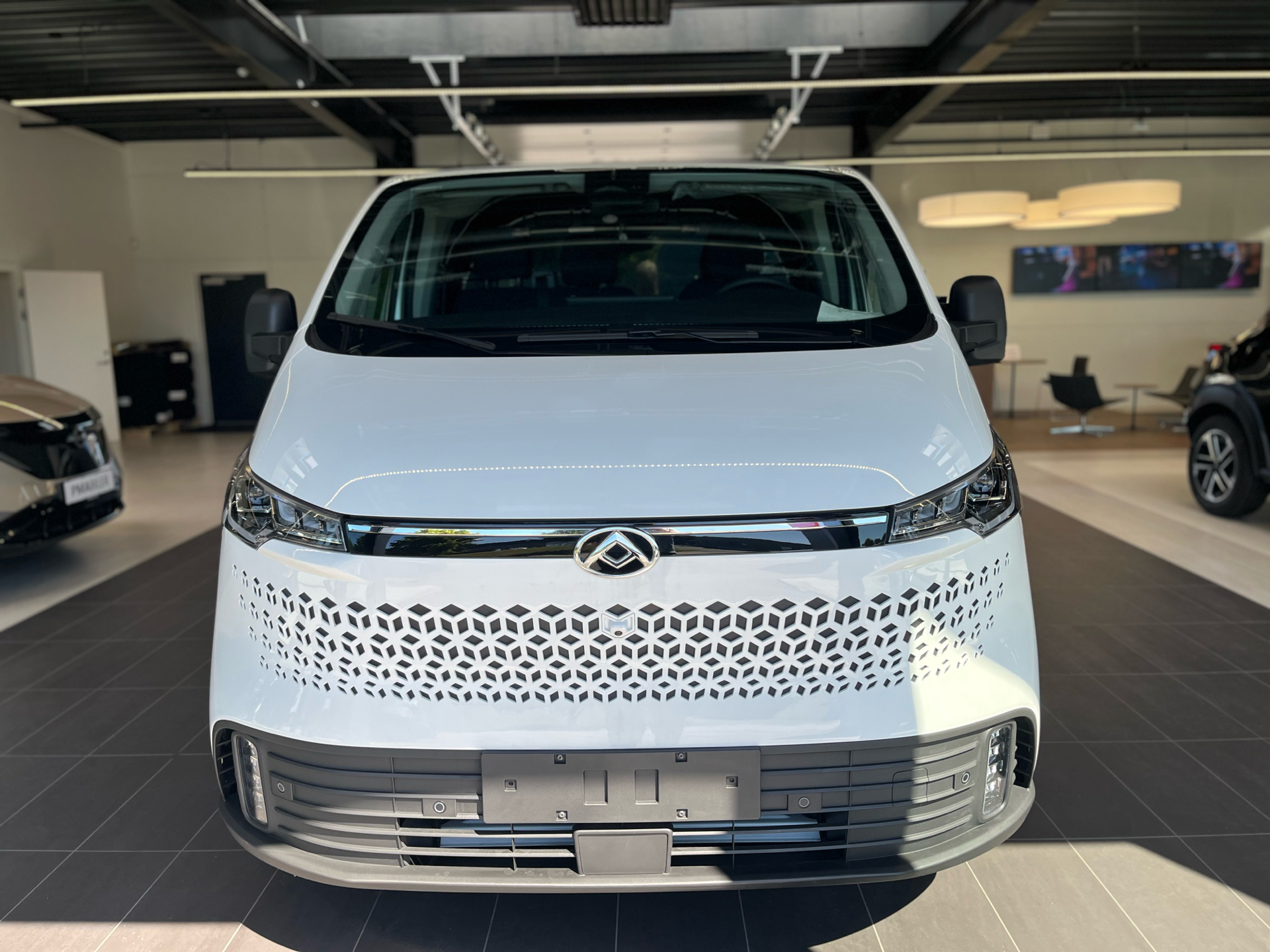 Billede af Maxus e-Deliver 7 L2H1 EL 204HK Van Aut.