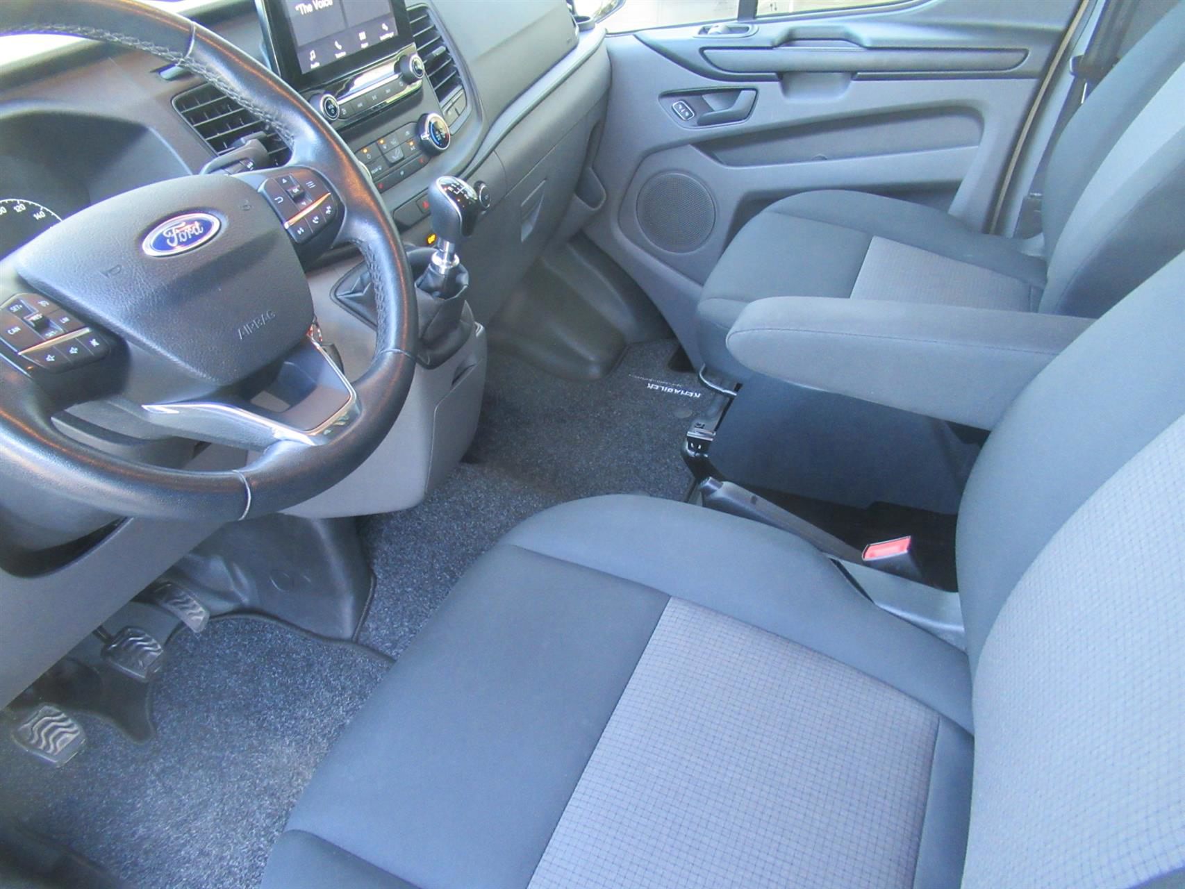 Billede af Ford Transit Custom 320 L1H1 2,0 TDCi Ambiente 105HK 6g