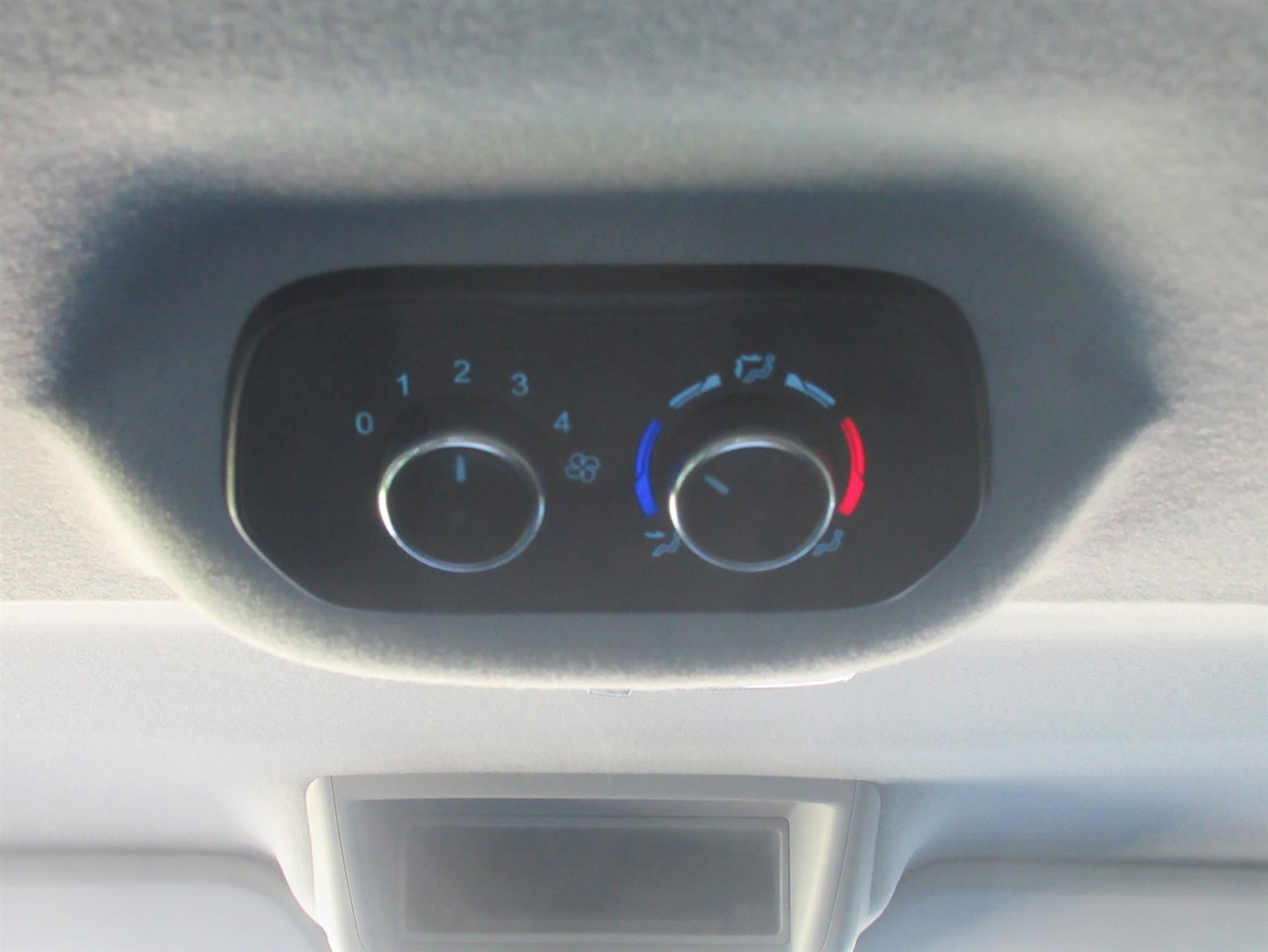 Billede af Ford Transit Custom 320 L1H1 2,0 TDCi Ambiente 105HK 6g