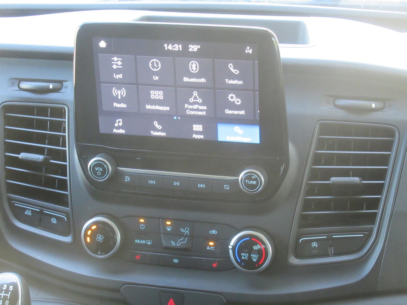 Billede af Ford Transit Custom 320 L1H1 2,0 TDCi Ambiente 105HK 6g