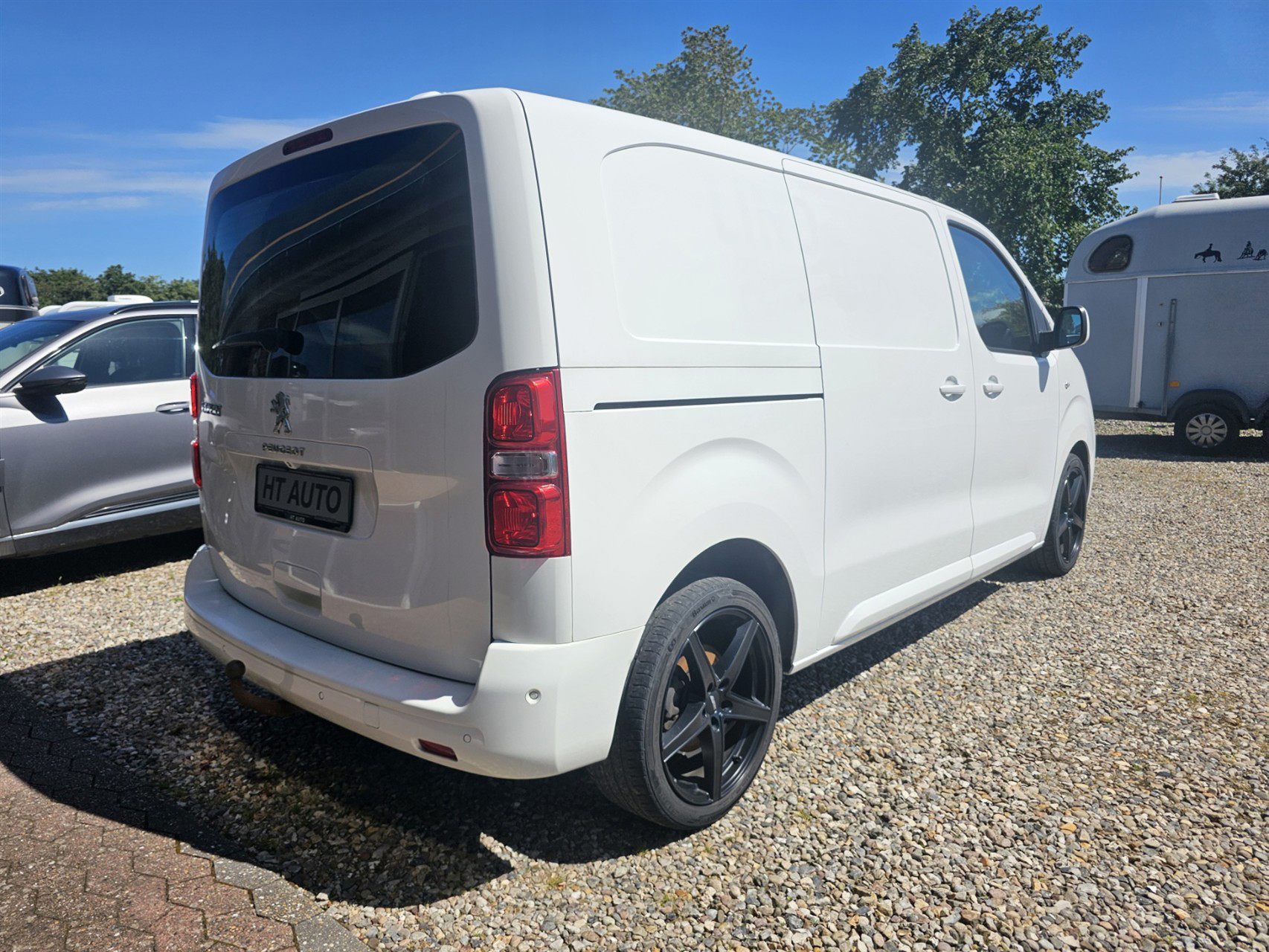 Billede af Peugeot Expert L2 2,0 BlueHDi Premium 122HK Van 6g