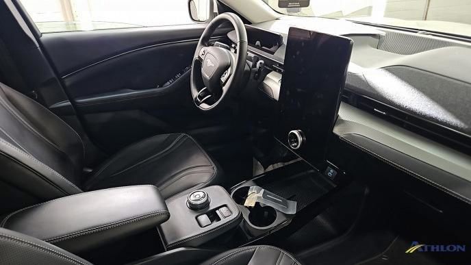 Billede af Ford Mustang Mach-E EL UR Premium 294HK 5d Aut.