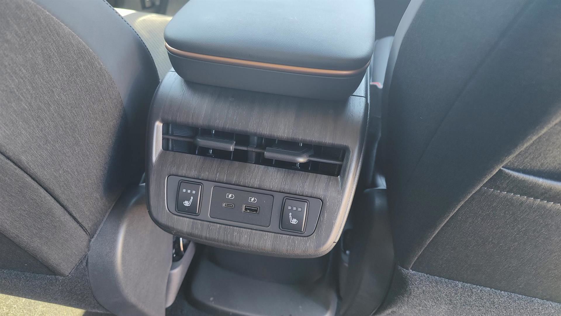 Billede af Nissan Ariya EL Evolve e-4orce 301HK 5d Aut.