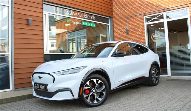 Billede af Ford Mustang Mach-E EL SR Premium AWD 269HK 5d Aut.