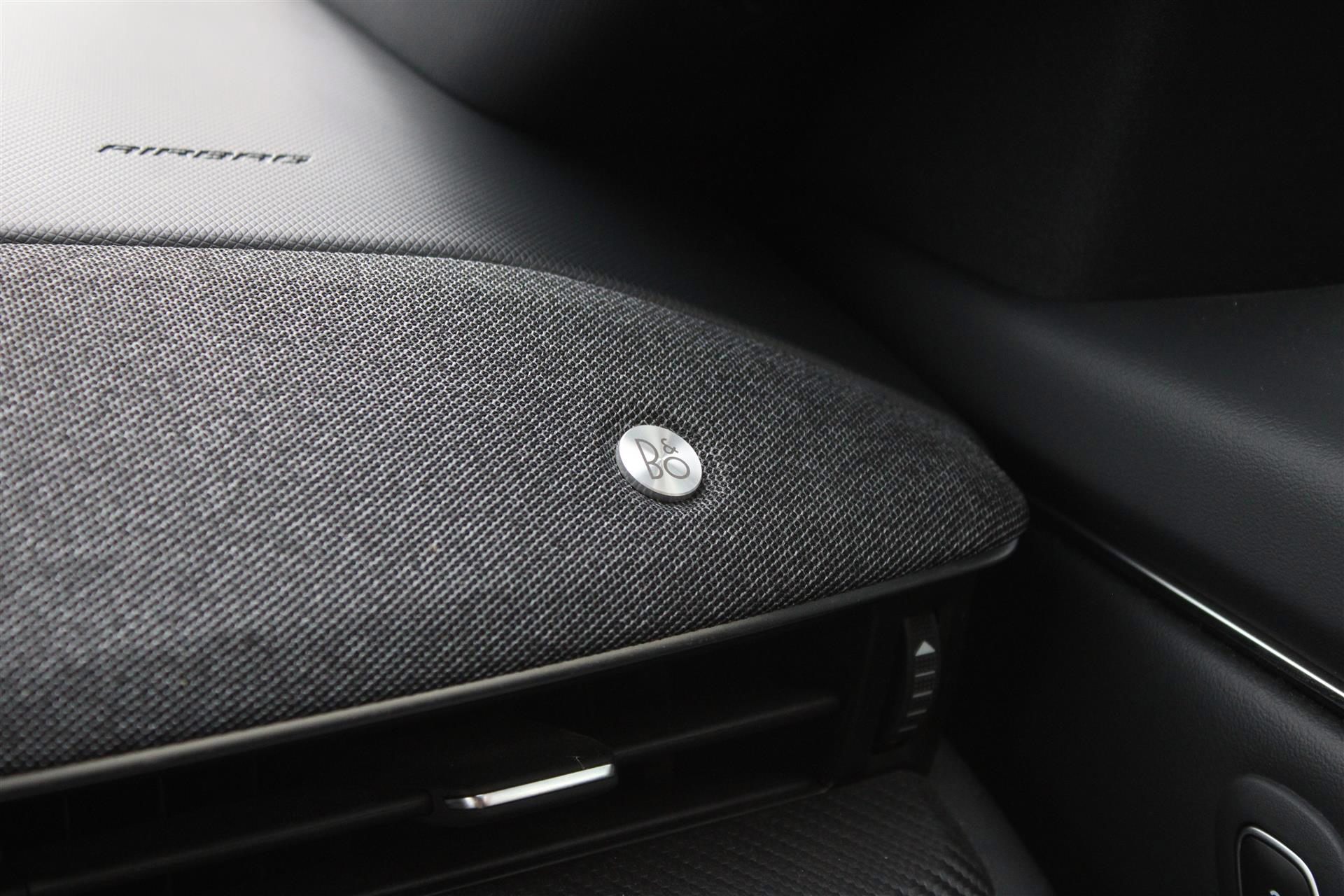 Billede af Ford Mustang Mach-E EL SR Premium AWD 269HK 5d Aut.