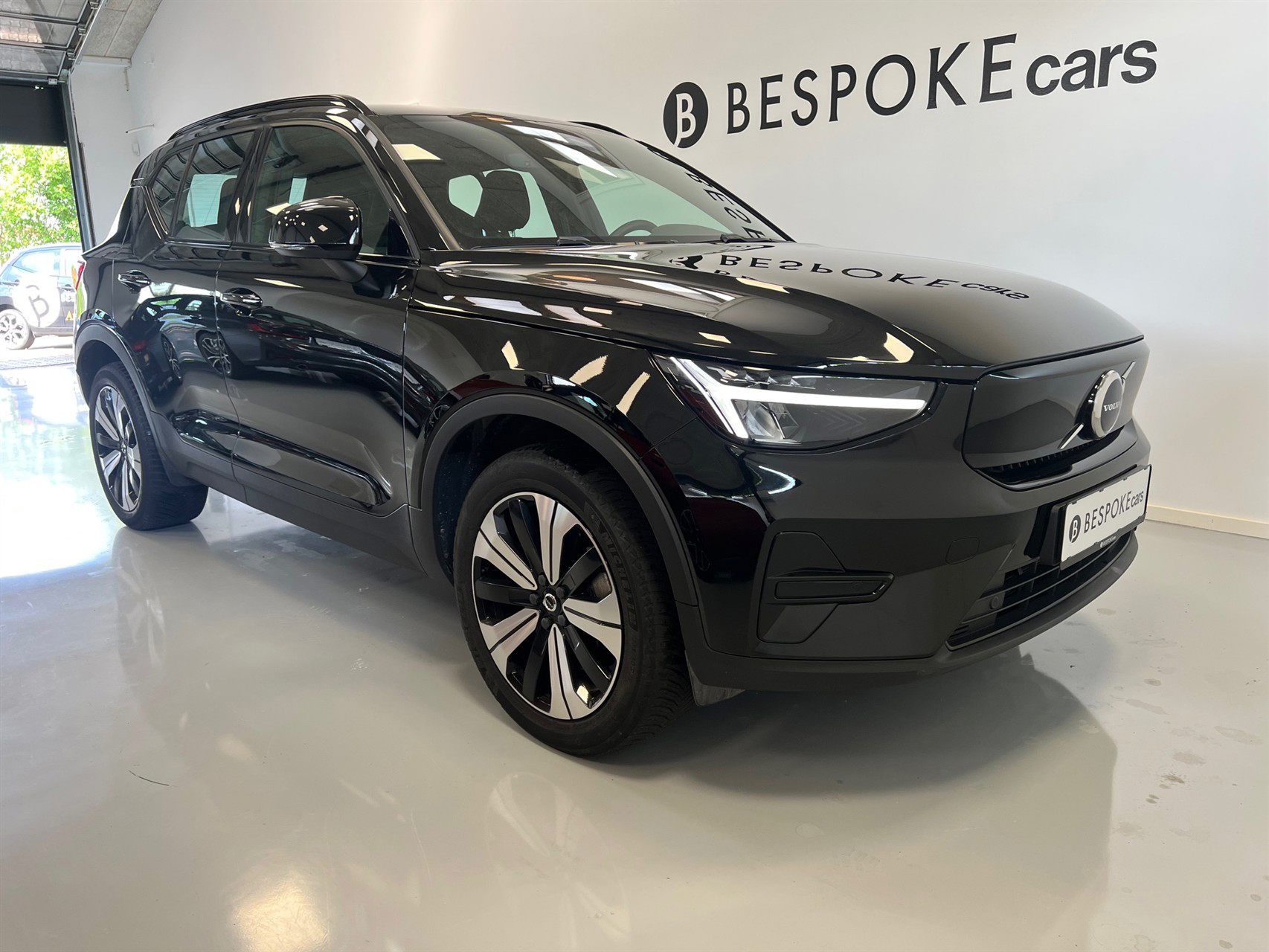 Billede af Volvo XC40 P8 Recharge Twin Plus AWD 408HK 5d Aut.