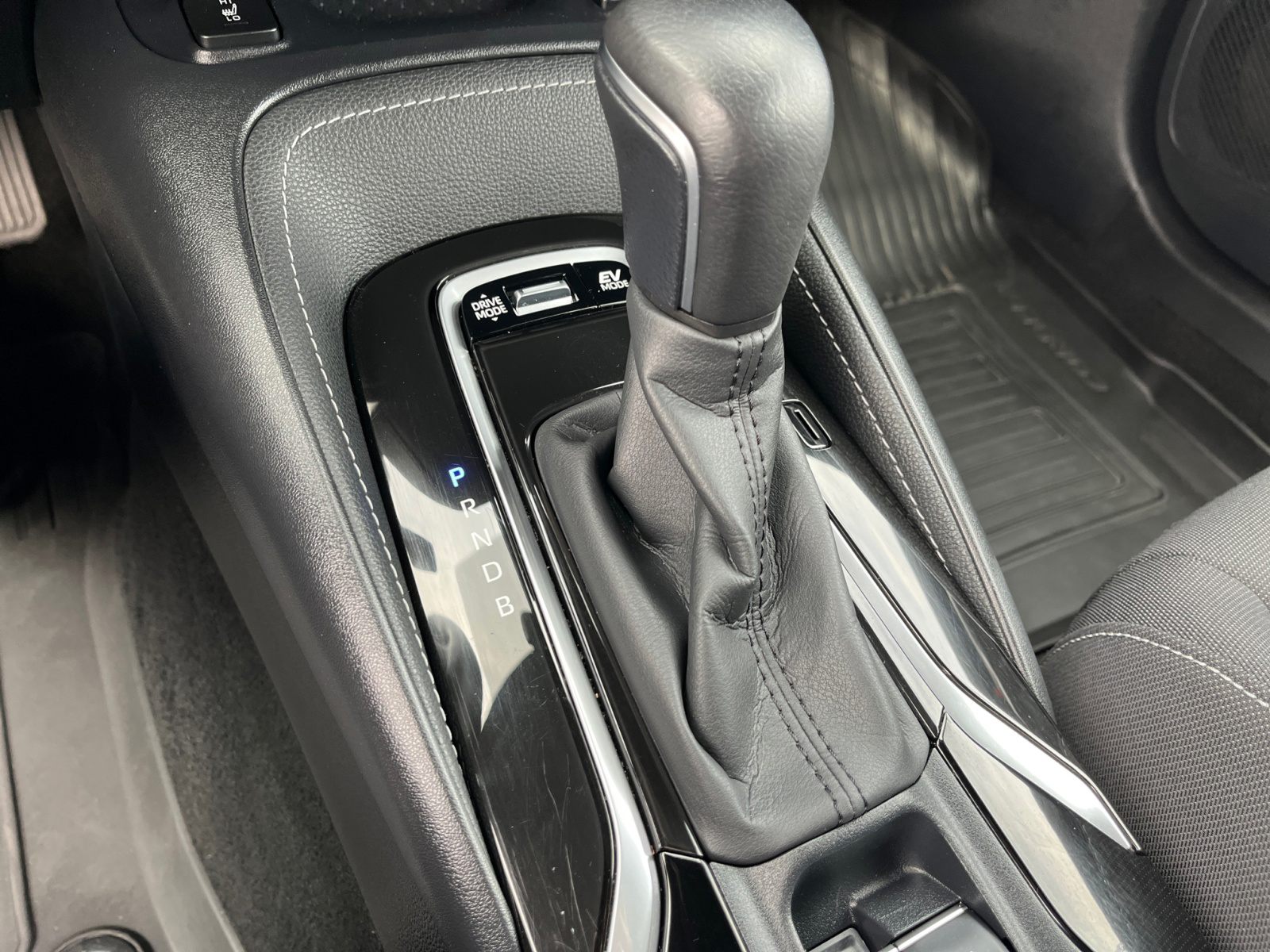 Billede af Toyota Corolla Touring Sports 1,8 Hybrid Active Smart E-CVT 122HK Stc Trinl. Gear