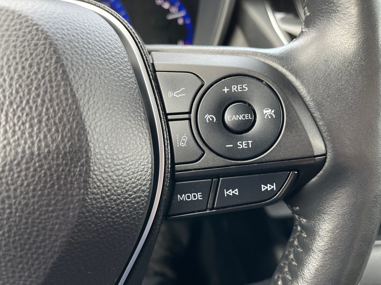 Billede af Toyota Corolla Touring Sports 1,8 Hybrid Active Smart E-CVT 122HK Stc Trinl. Gear