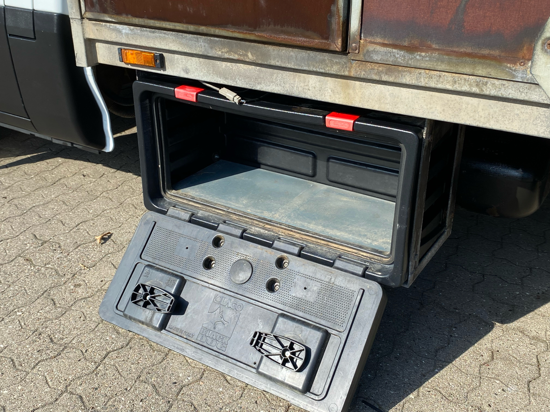 Billede af Iveco Daily 35S16 4100mm 2,3 D 146HK Ladv./Chas. 6g