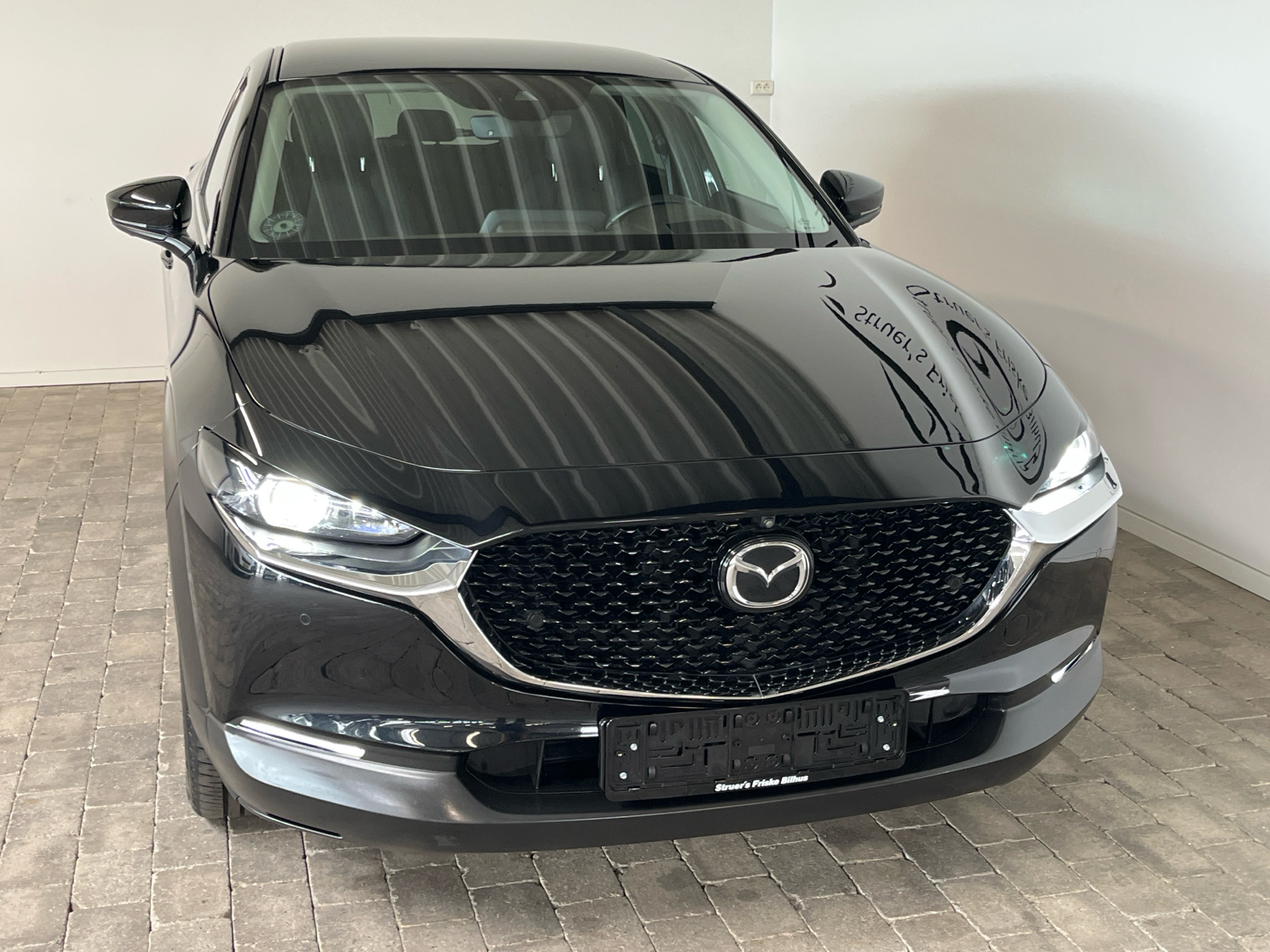 Billede af Mazda CX-30 2,0 Skyactiv-G  Mild hybrid Cosmo m. Technology Pack 150HK 5d 6g Aut.
