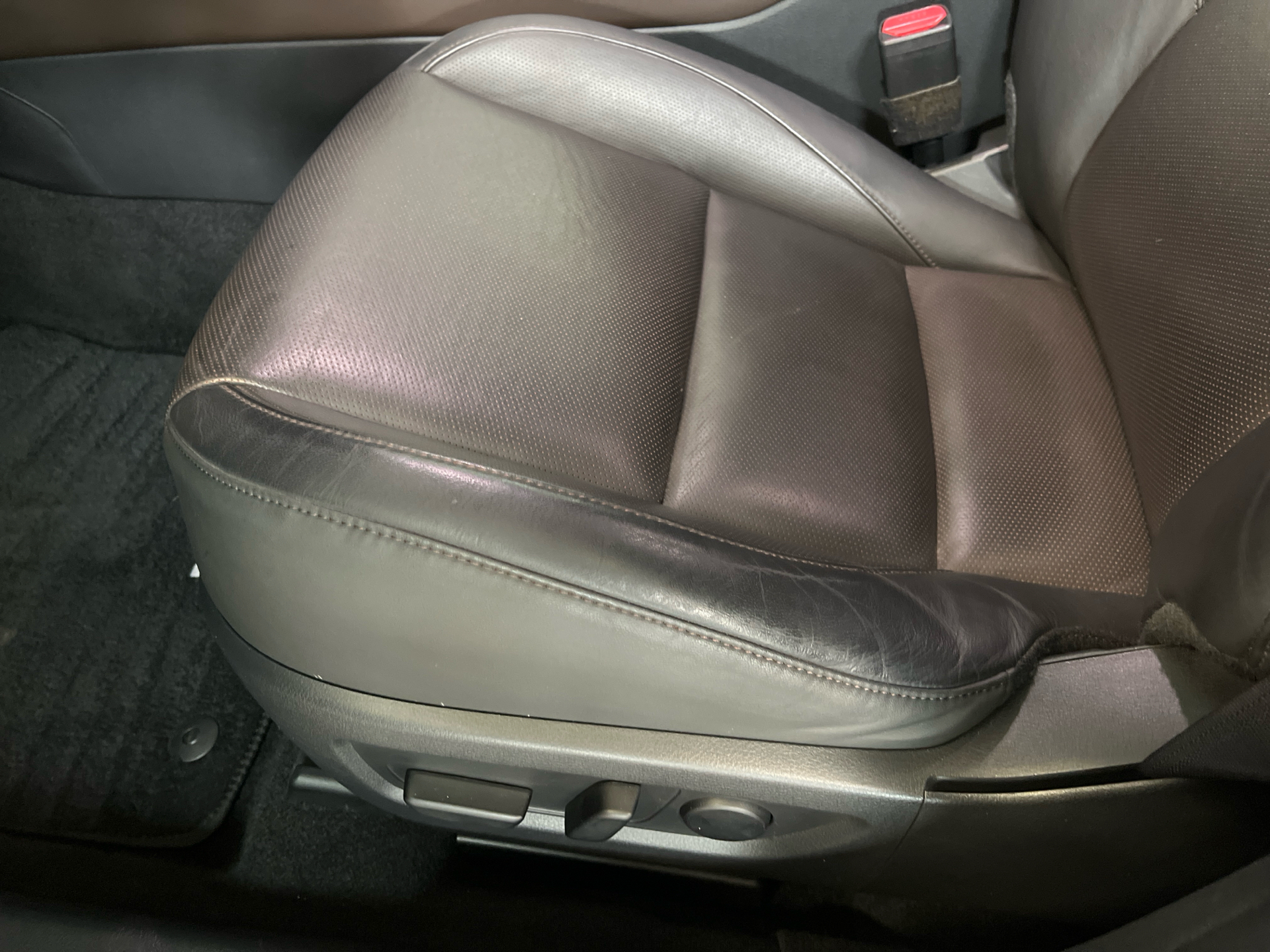 Billede af Mazda CX-30 2,0 Skyactiv-G  Mild hybrid Cosmo m. Technology Pack 150HK 5d 6g Aut.