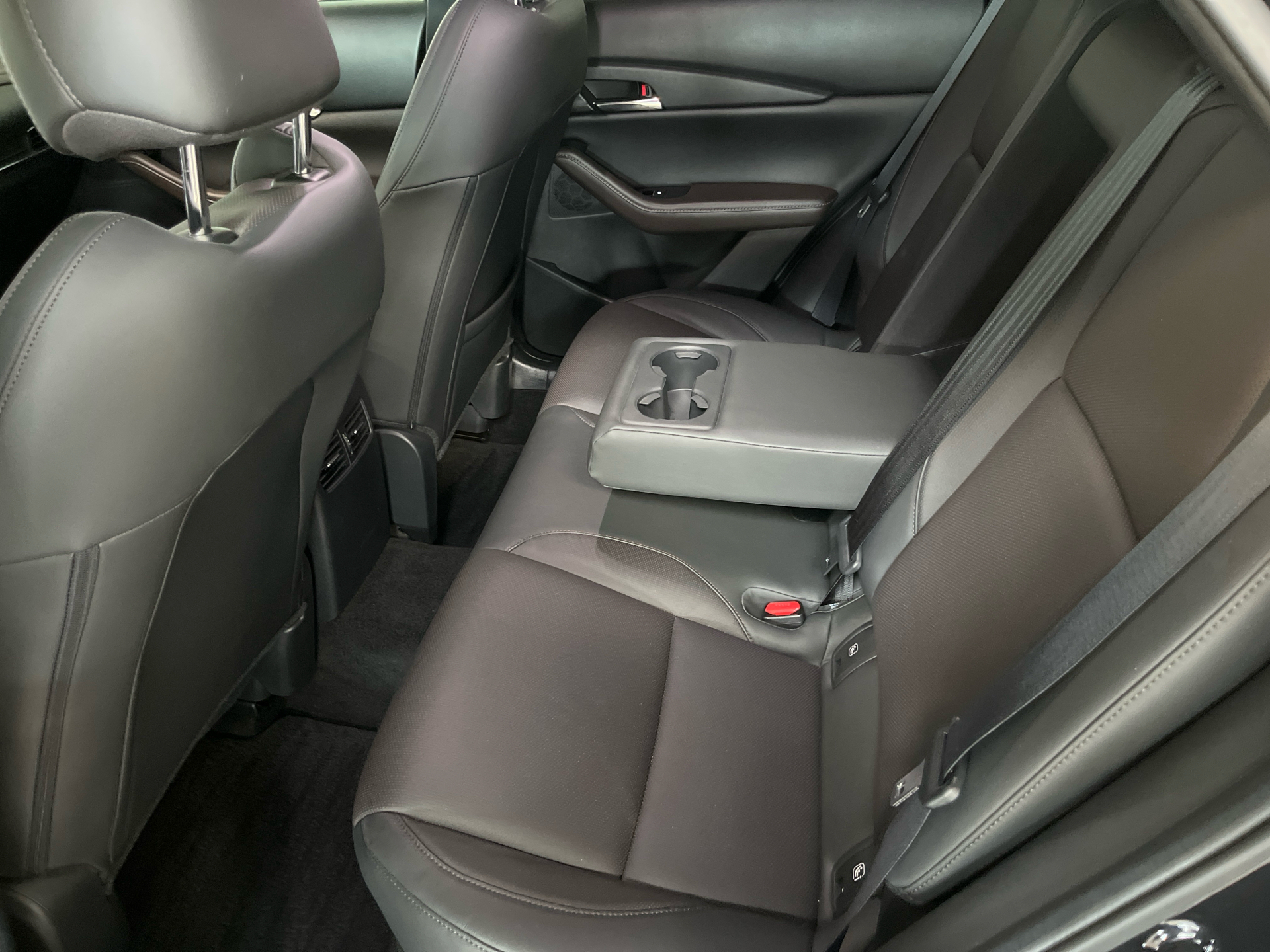 Billede af Mazda CX-30 2,0 Skyactiv-G  Mild hybrid Cosmo m. Technology Pack 150HK 5d 6g Aut.