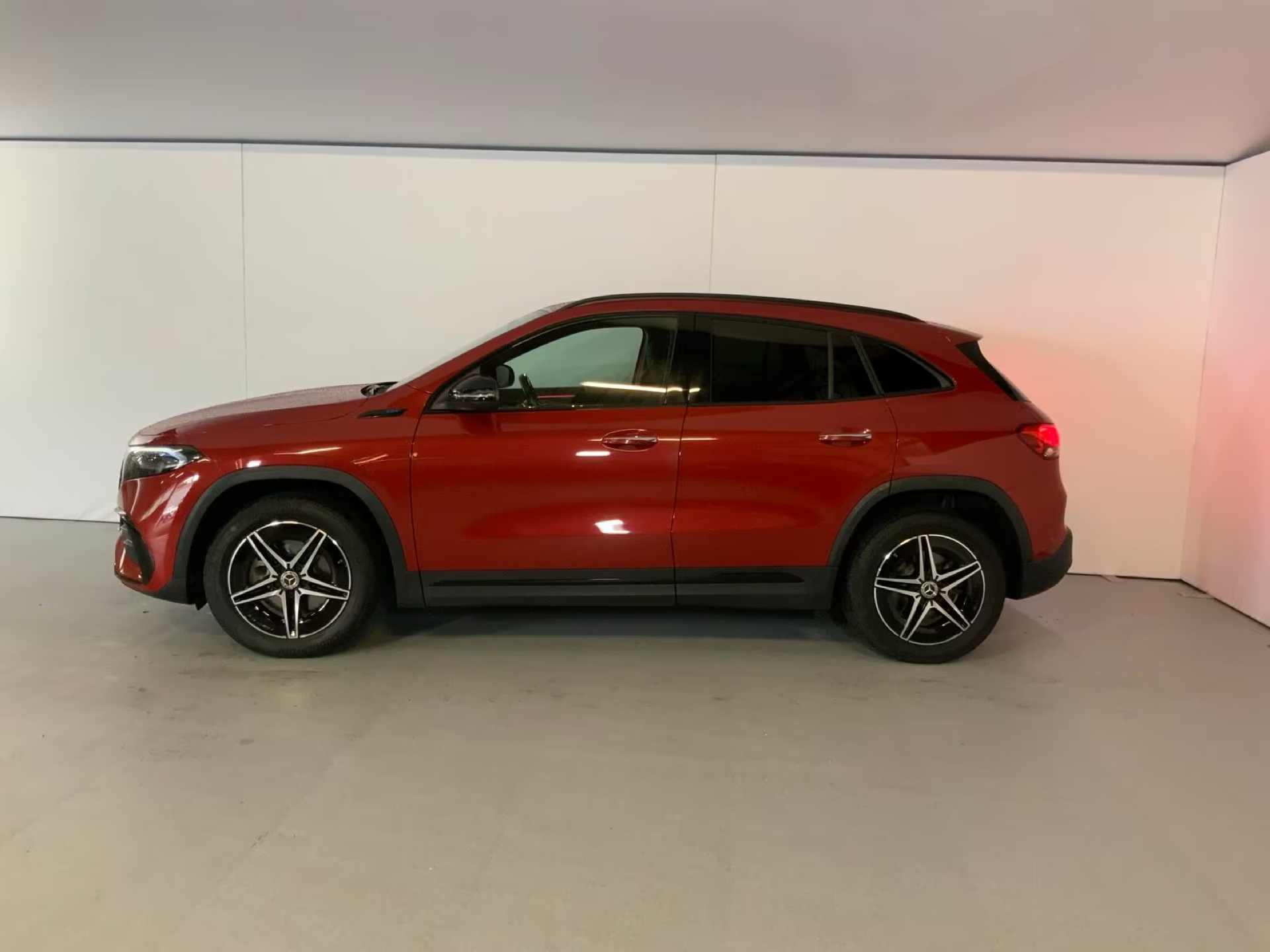 Billede af Mercedes-Benz EQA 300 EL AMG Line 4Matic 228HK 5d Aut.