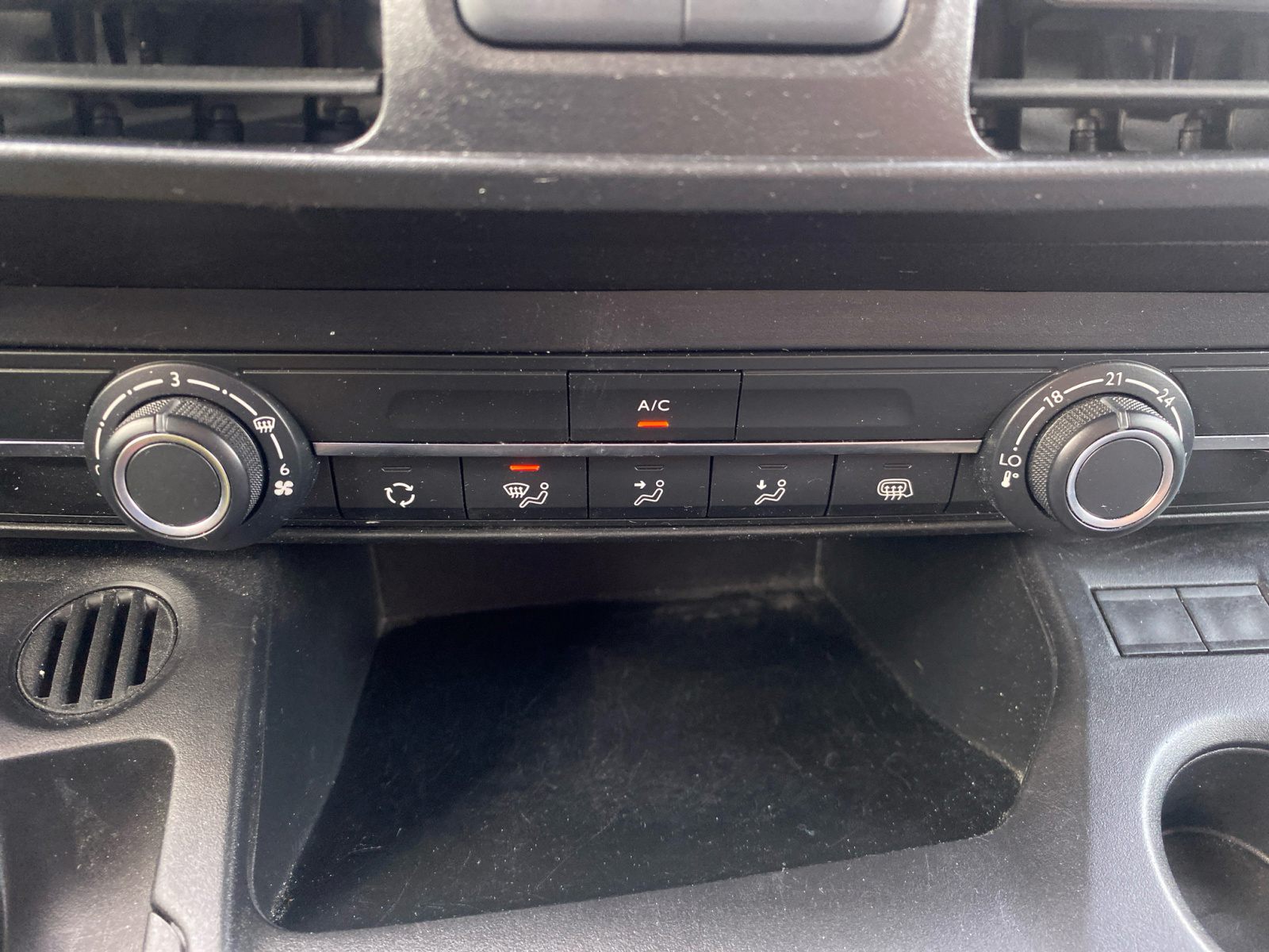 Billede af Toyota Proace City Medium 1,5 D Comfort Smart Active Vision 102HK Van