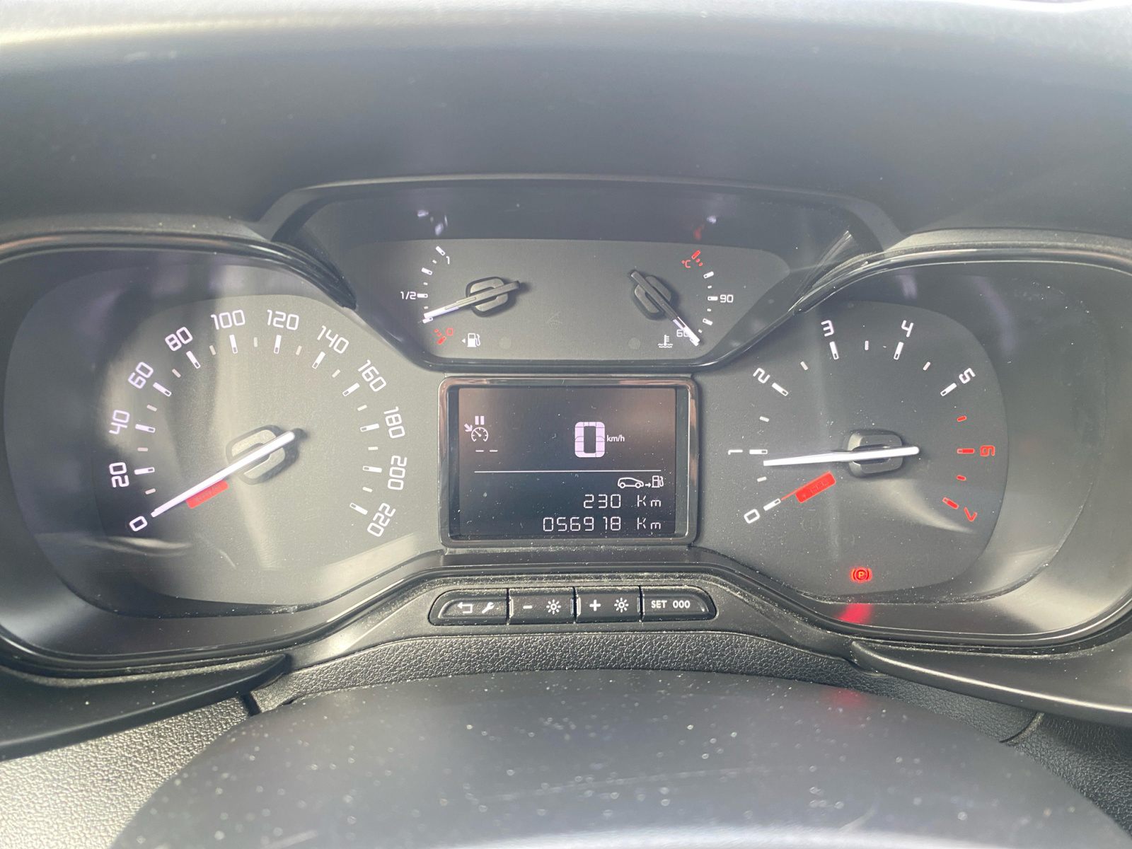 Billede af Toyota Proace City Medium 1,5 D Comfort Smart Active Vision 102HK Van