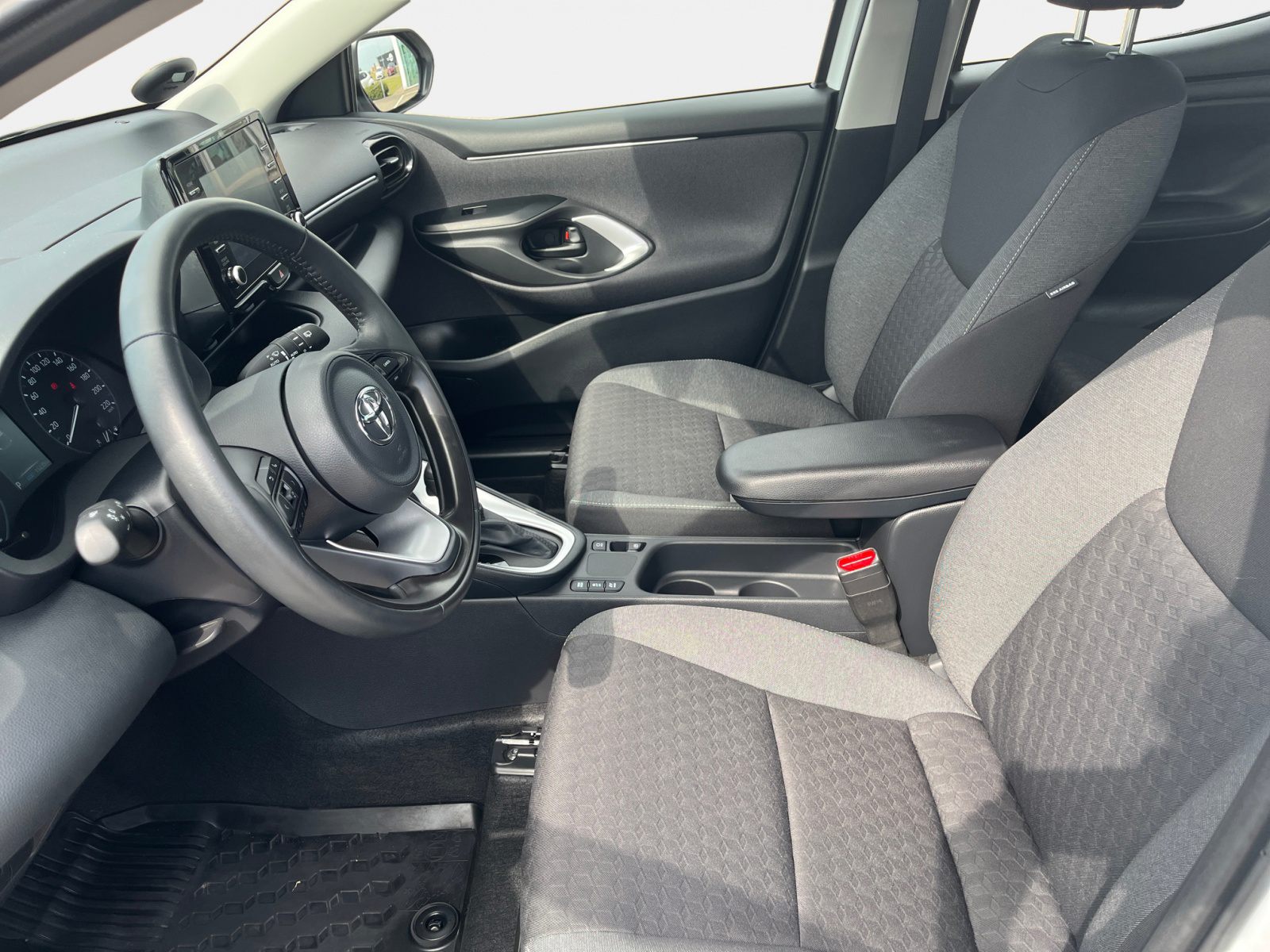 Billede af Toyota Yaris 1,5 Hybrid Essential 116HK 5d Trinl. Gear