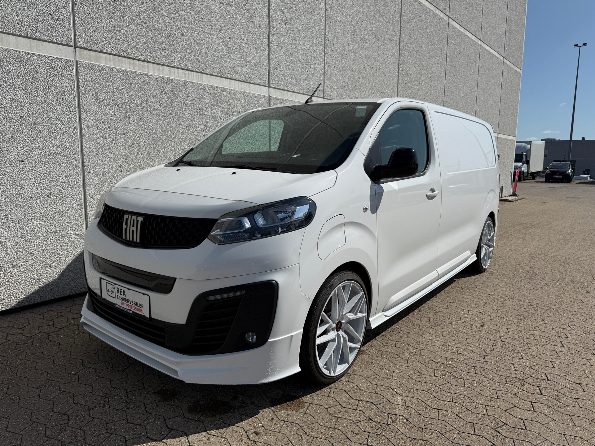 Billede af Fiat E-Scudo L2H1 EL Lounge 136HK Van Aut.