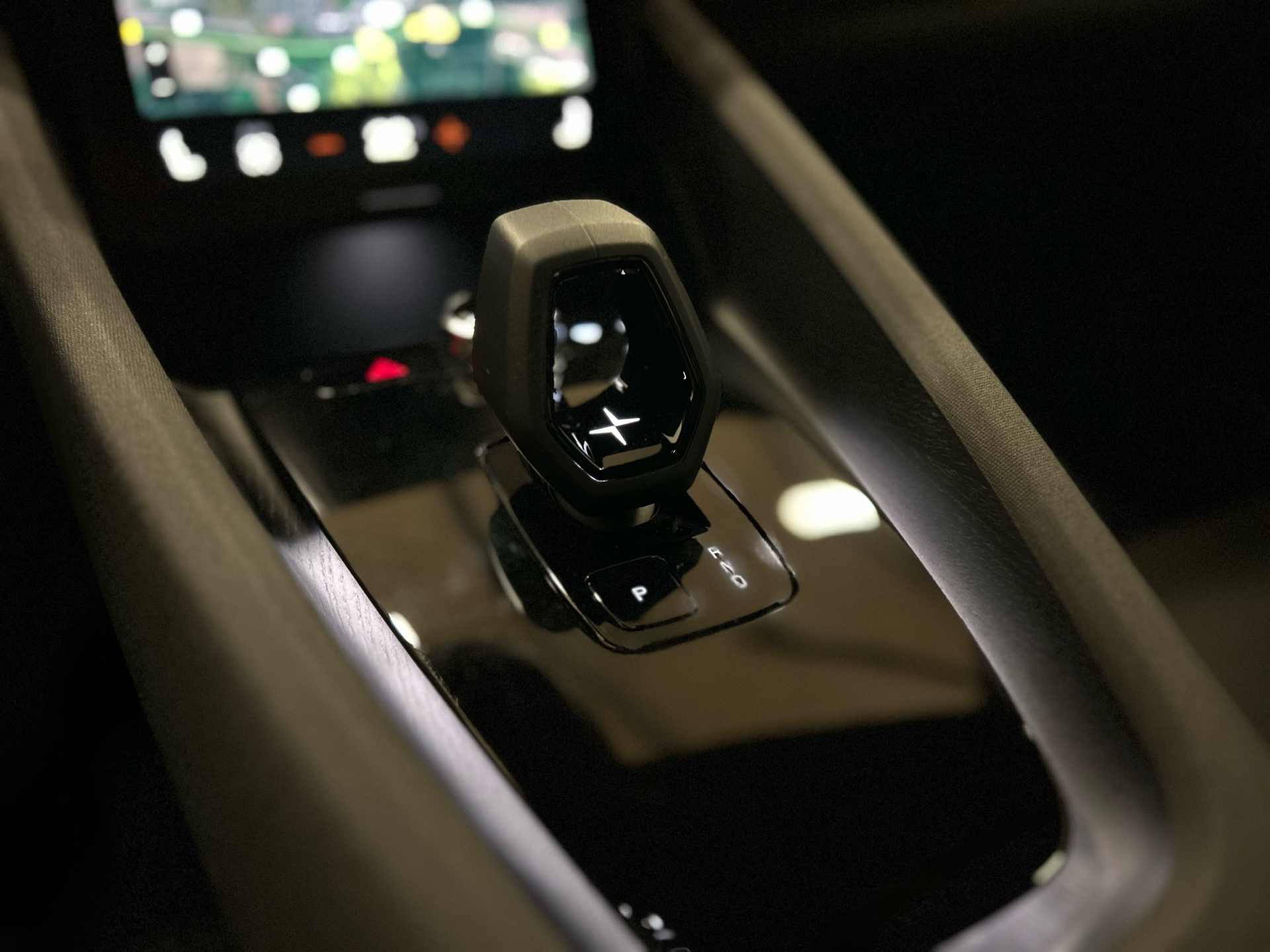 Billede af Polestar 2 EL Long range Single motor 231HK 5d Aut.
