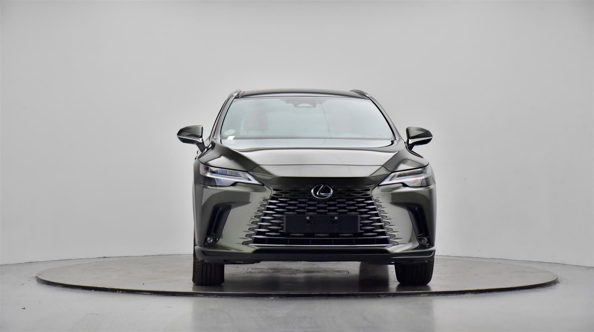 Billede af Lexus RX 450h+ 2,5 Plugin-hybrid Executive E-Four E-CVT 309HK 5d Trinl. Gear