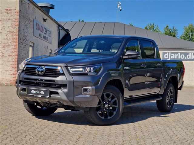 Billede af Toyota HiLux 2.8 diesel MHEV 204hk Double Cab AWD aut. gear T4 Invincible