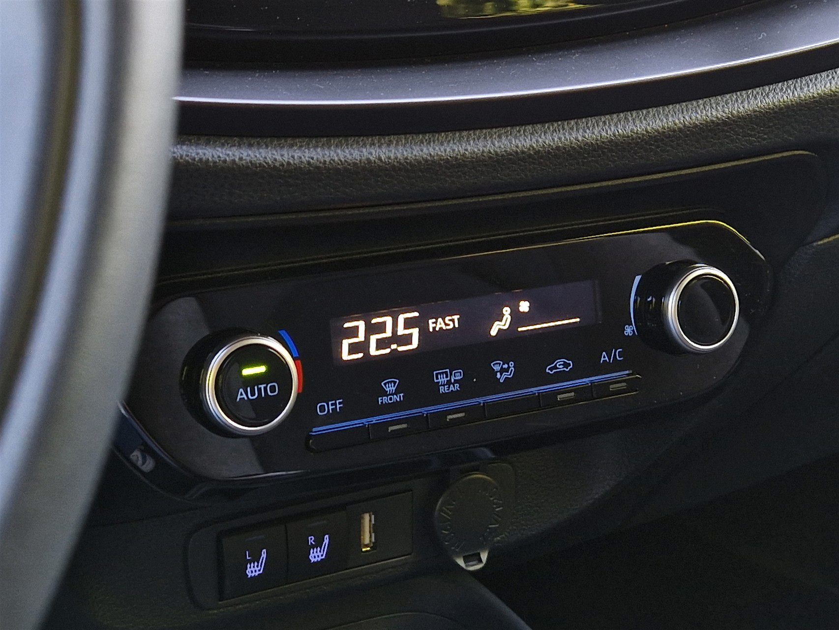 Billede af Toyota Aygo X 1,0 VVT-I Active 72HK 5d