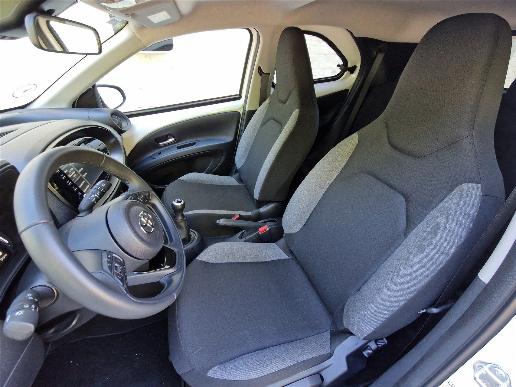 Billede af Toyota Aygo X 1,0 VVT-I Active 72HK 5d