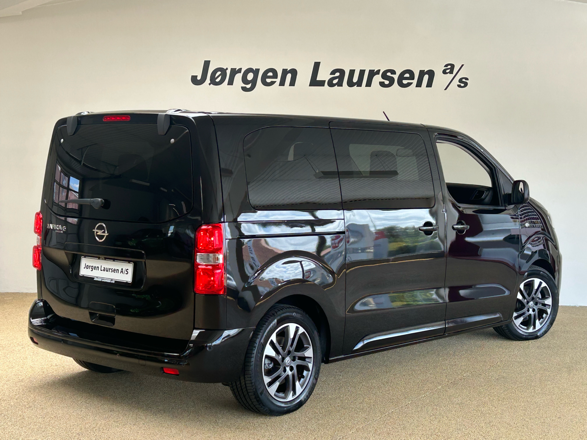 Billede af Opel Zafira-e Life L2 EL Ultimate 136HK Aut. 