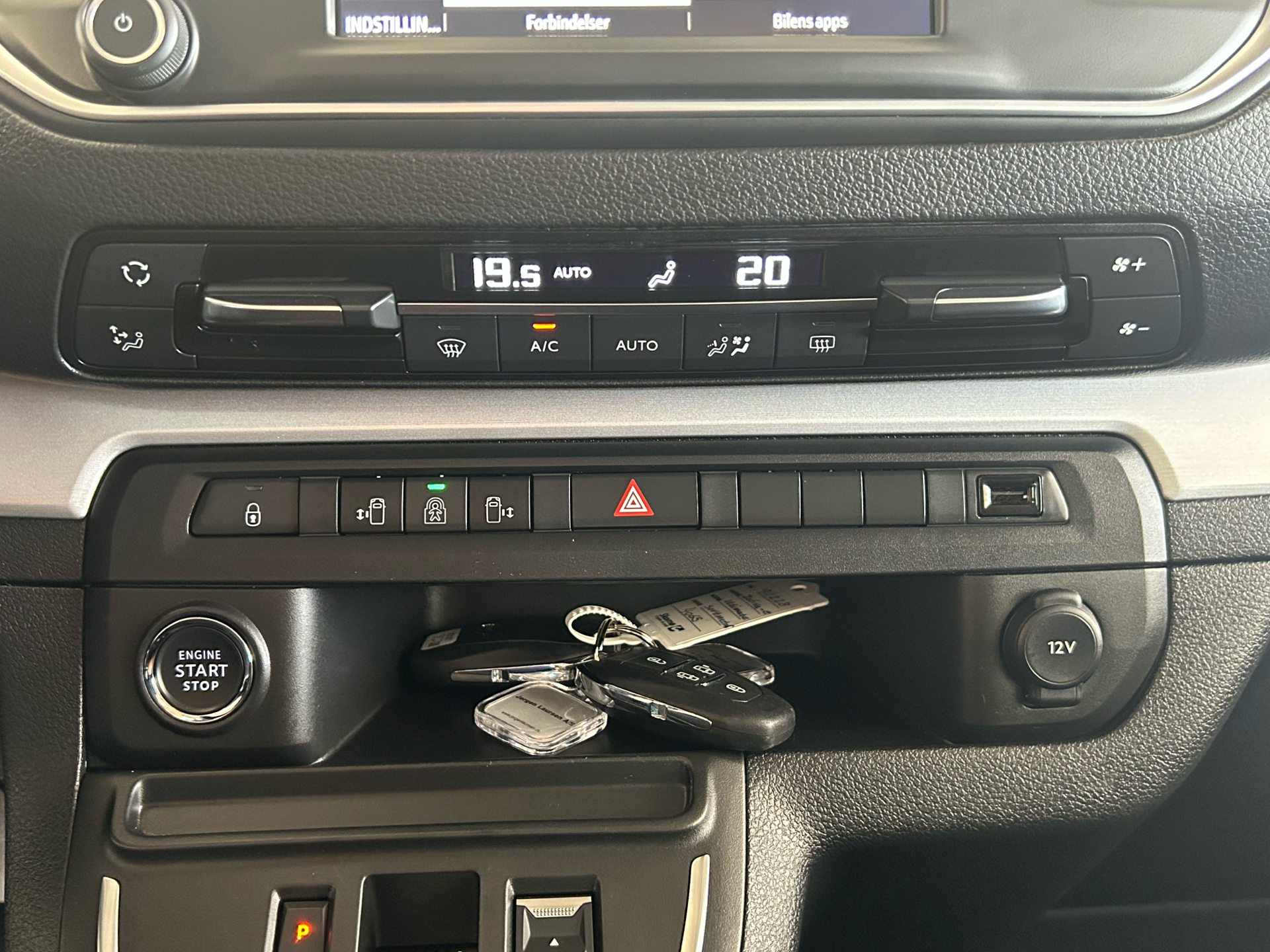 Billede af Opel Zafira-e Life L2 EL Ultimate 136HK Aut. 