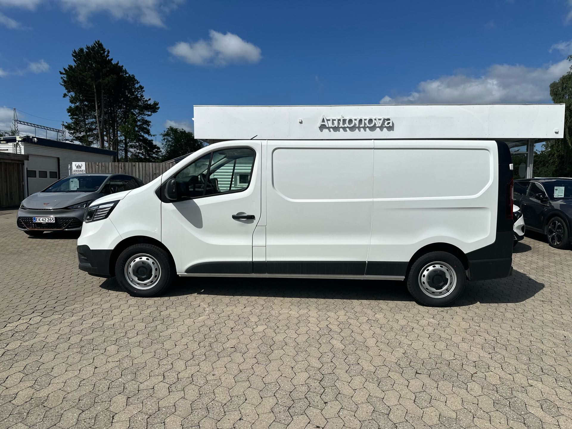 Billede af Renault Trafic L2H1 2,0 DCI Tek start/stop 130HK Van 6g