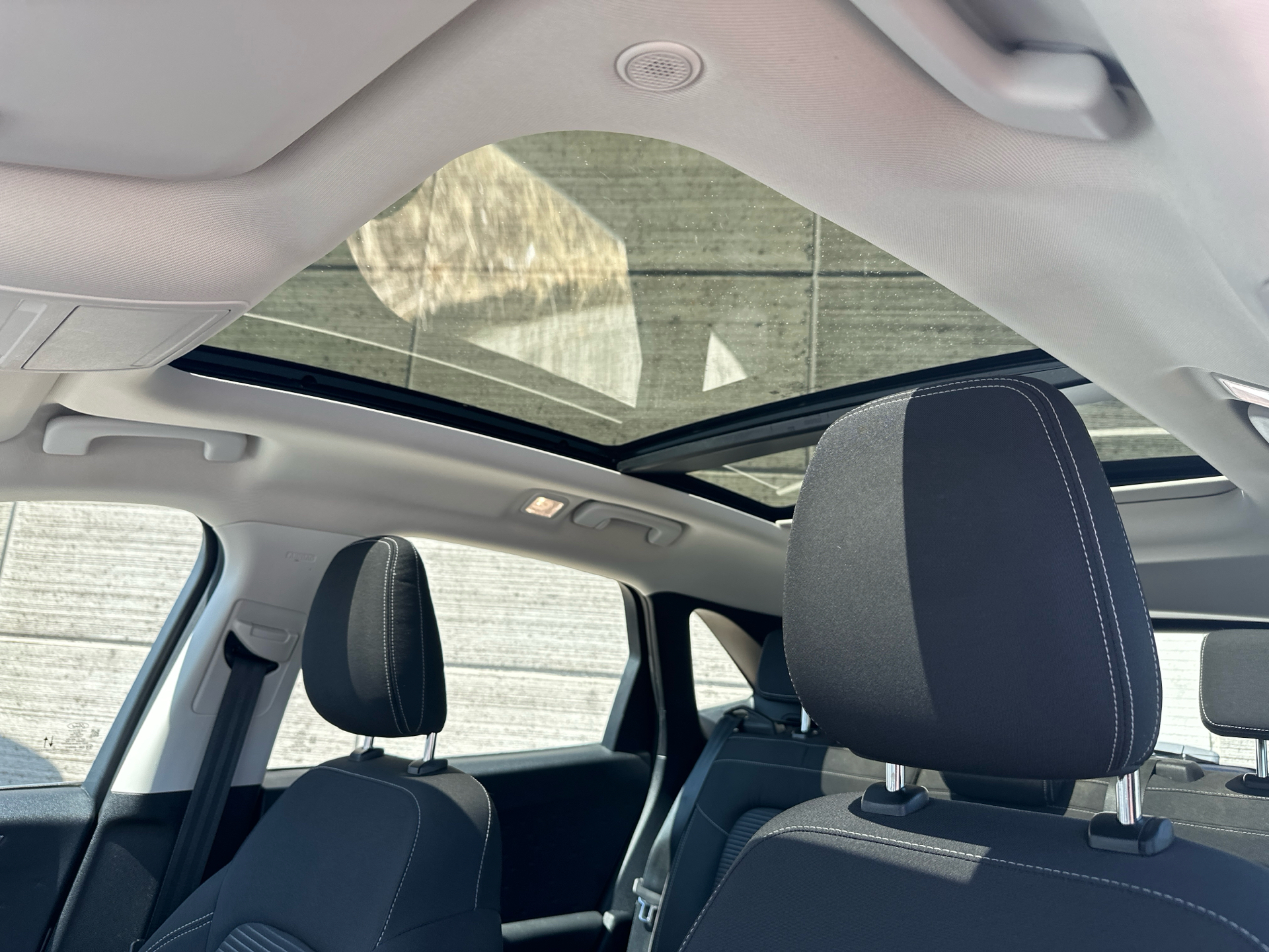 Billede af Ford Kuga 2,5 Plugin-hybrid Titanium CVT 225HK 5d Trinl. Gear