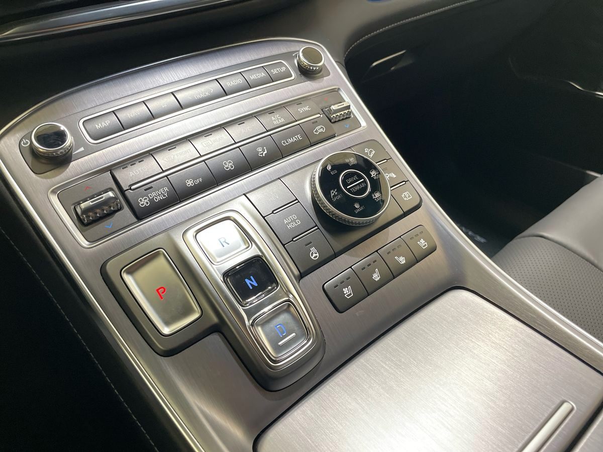 Billede af Hyundai Santa Fe 1,6 T-GDI  Plugin-hybrid Ultimate 4WD 265HK 5d 6g Aut.