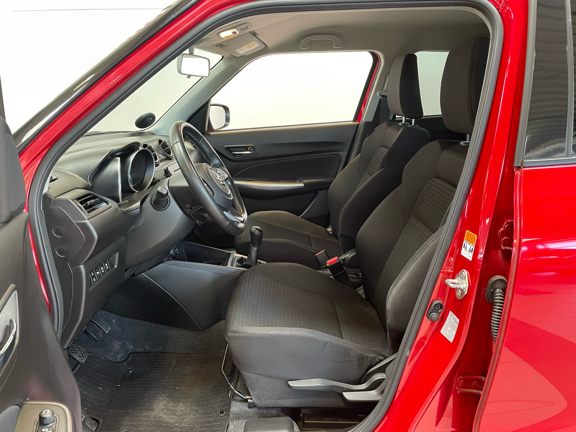 Billede af Suzuki Swift 1,2 Dualjet  Mild hybrid Exclusive AEB 83HK 5d