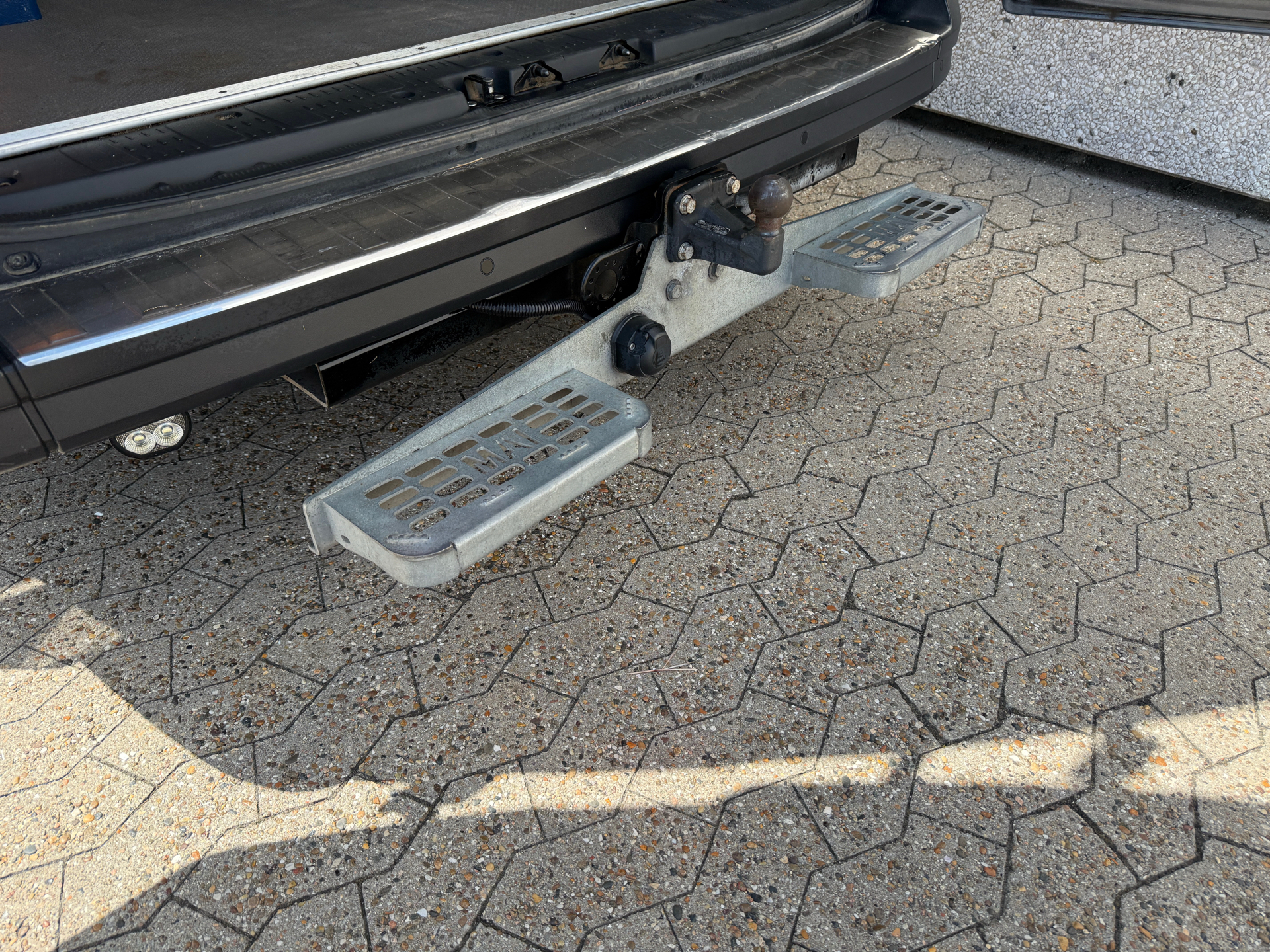 Billede af VW Crafter 35 L3H2 2,0 TDI SCR 177HK Van 8g Aut.