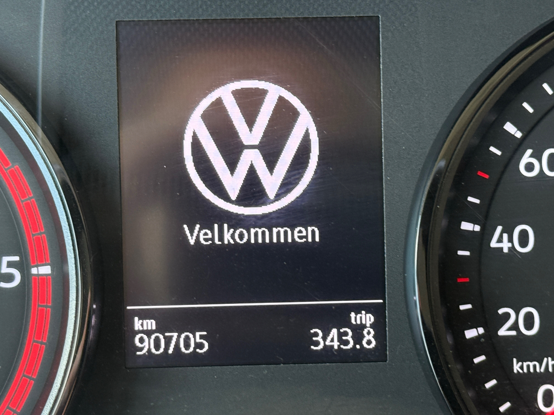 Billede af VW Crafter 35 L3H2 2,0 TDI SCR 177HK Van 8g Aut.