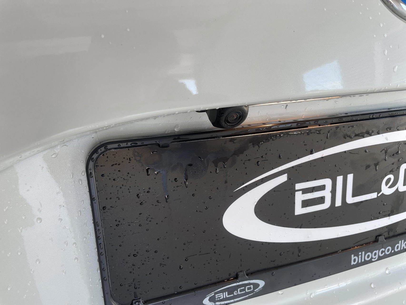 Billede af Toyota Yaris 1,5 Hybrid H3 Premiumpakke E-CVT 100HK 5d Trinl. Gear