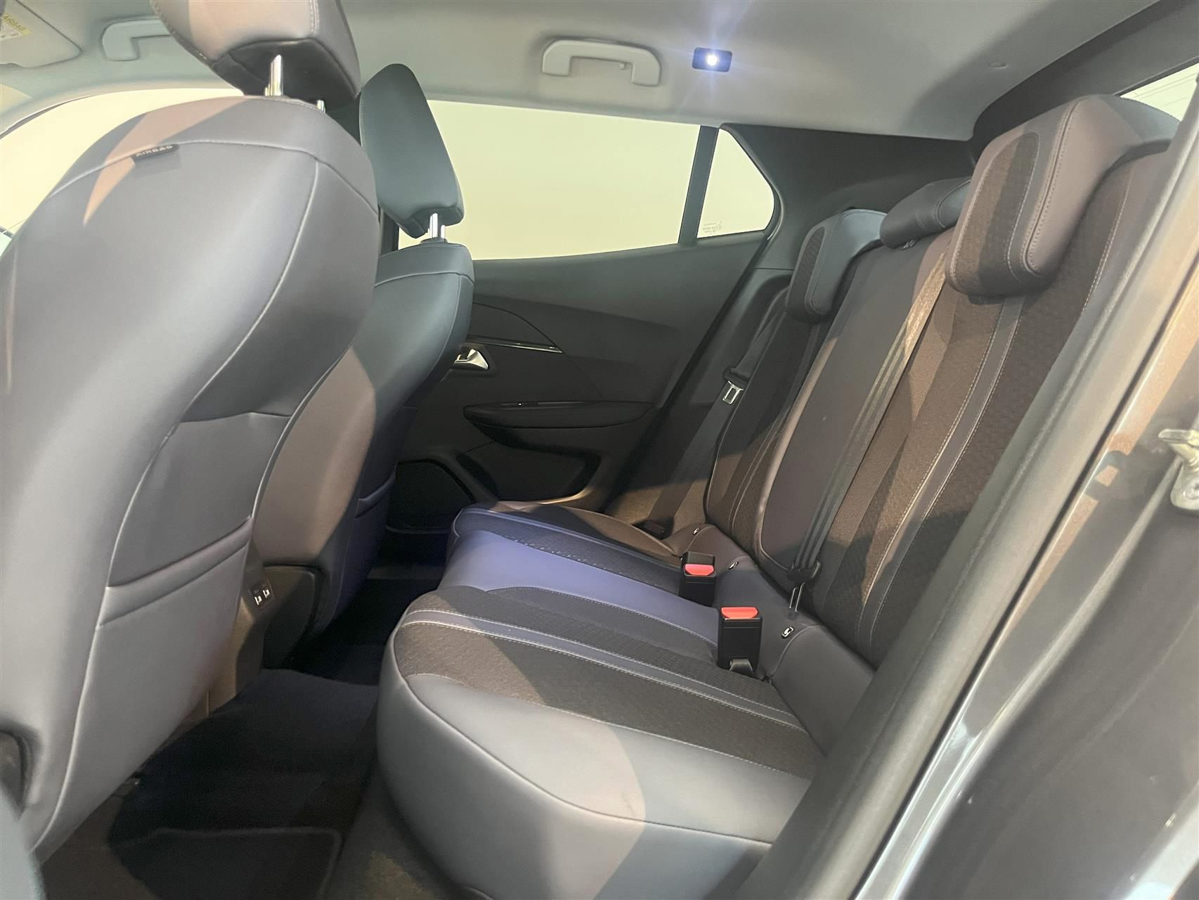 Billede af Peugeot 2008 1,2 PureTech Allure Pack 130HK 5d