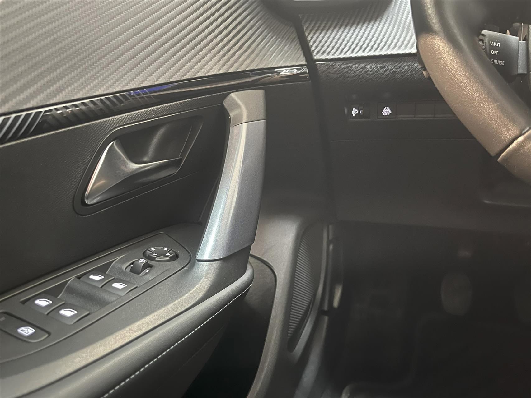 Billede af Peugeot 2008 1,2 PureTech Allure Pack 130HK 5d